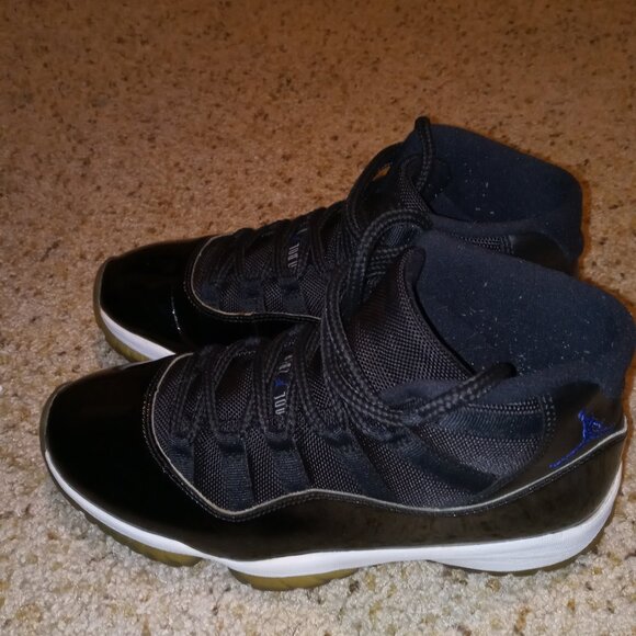 Nike Air Jordan 11 Space Jam 2016 size 8.5 378037-003 OG XI Black White - Picture 4 of 11